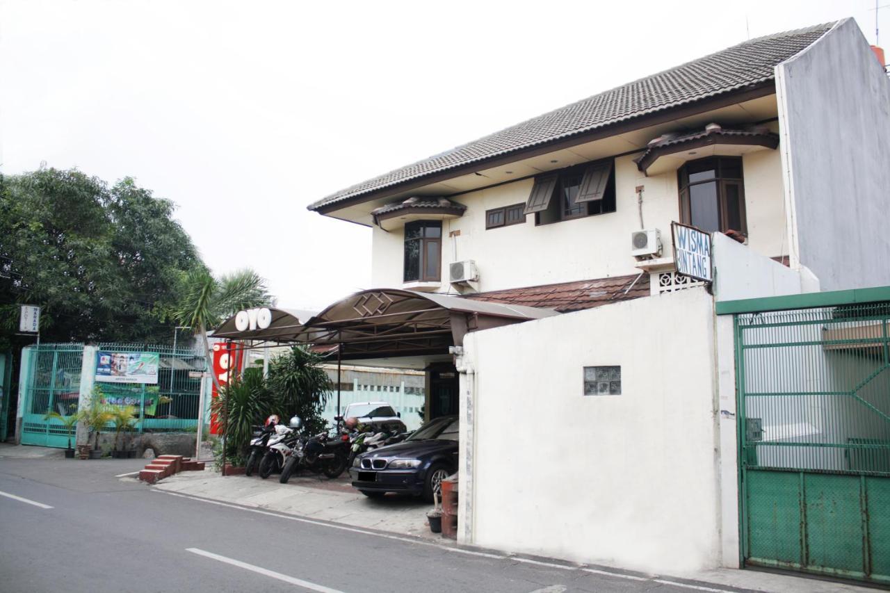 Vaccinated Staff - OYO 181 Wisma Bintang Yakarta Exterior foto